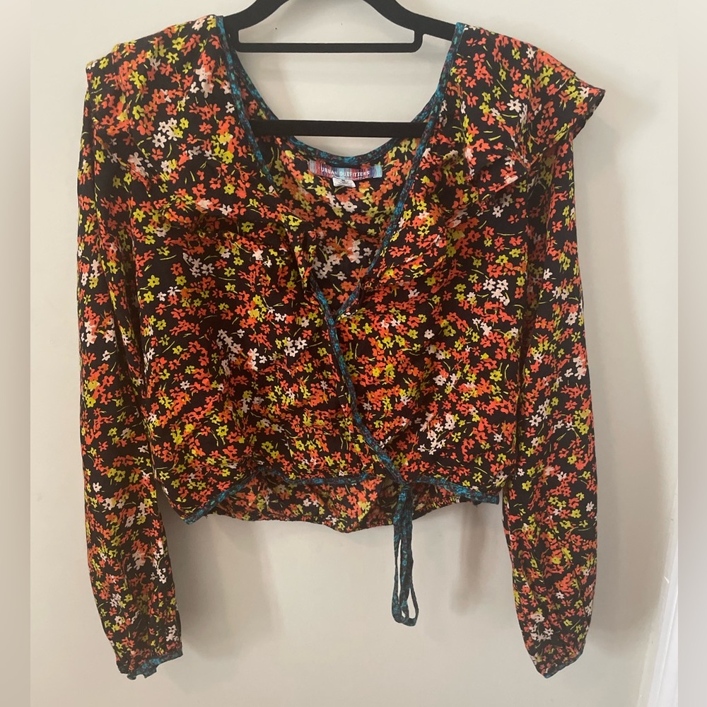 UO floral wrap blouse - size medium
